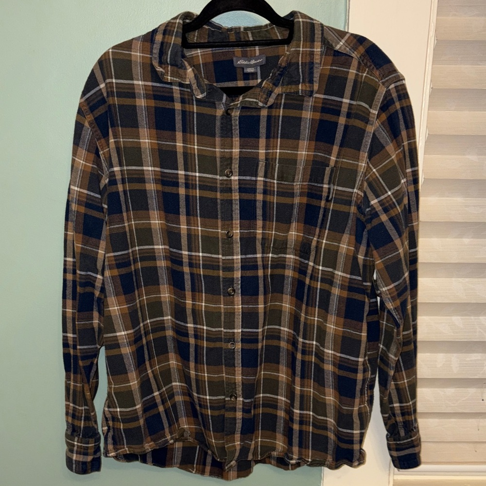 Eddie Bauer Plaid Flannel Shirt Men’s XL Blue Brown Button Down Casual Outdoor